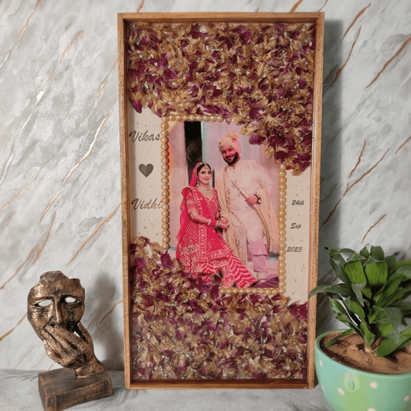 varmala-flower-preservation-rectangular