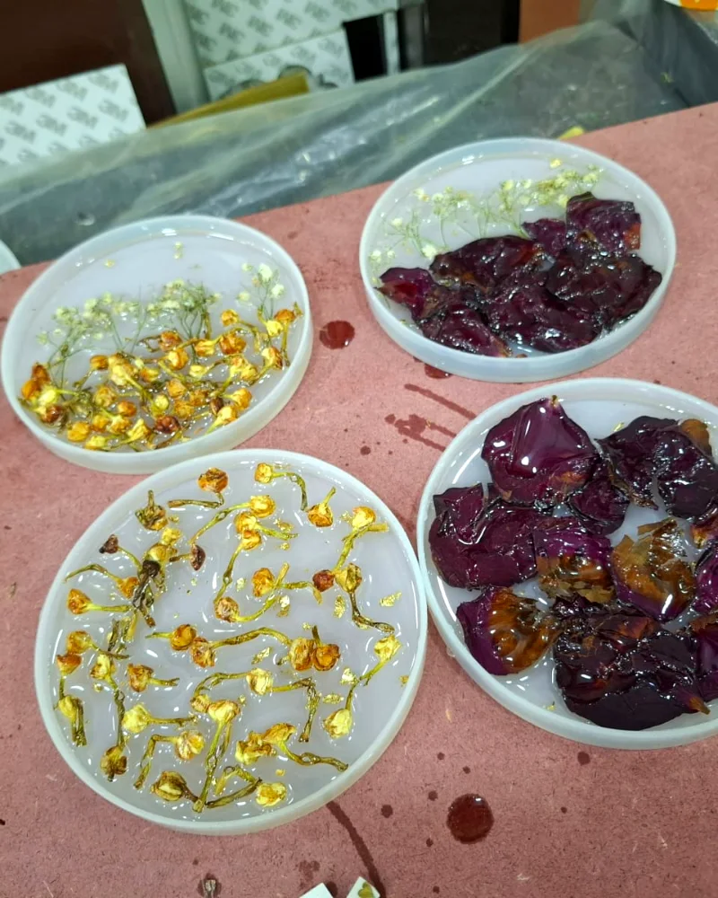 Varmala flowers cleaned and dried before resin casting at Resin Arts Jaipur