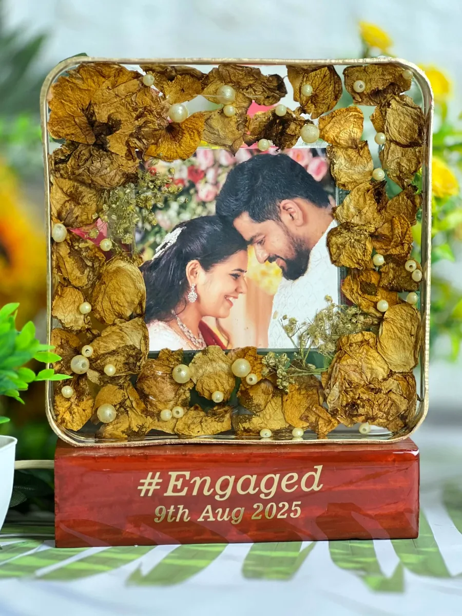 Varmala engagement frame in resin